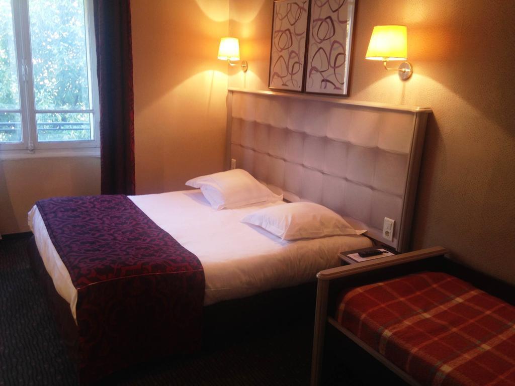 L'univers Hotel 4*