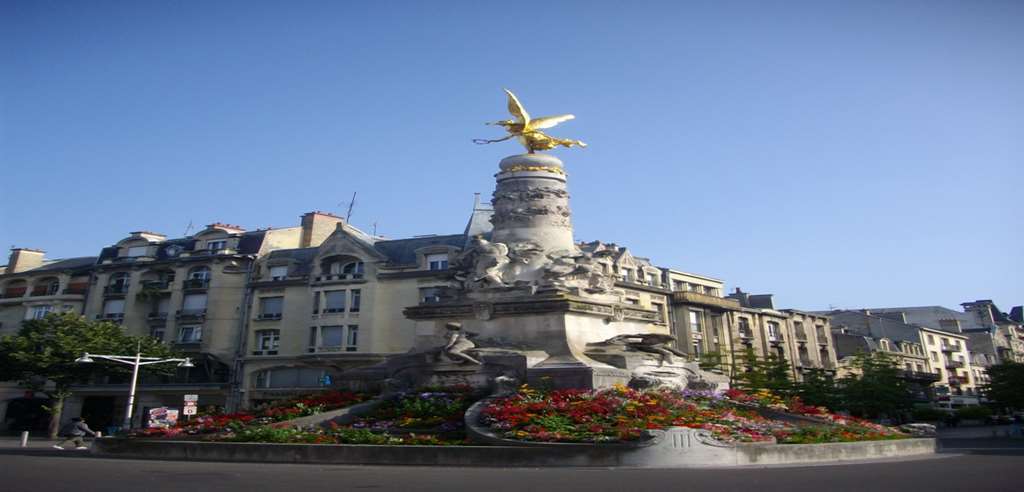 L'univers 4* Reims
